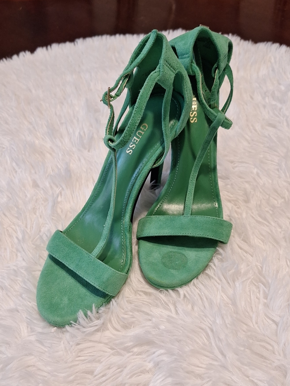 GUESS Green Suede T-Strap Block Heel Sandals